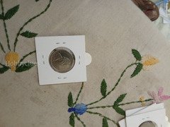 1975 Canada 25 cents unc coin. - Image 2