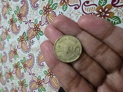 India 5 Rupees Platinum Jubilee Commemorative Coin 1995-2010 - Image 2