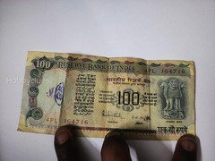 Vintage Indian 100 Rupees Banknote - Reserve Bank of India