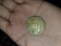 Australia 1997 One Dollar Coin | Sir Charles Kingsford Smith Commemorative | Rare Collectible Coin - Image 2
