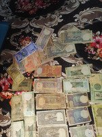 Collection of Vintage Indian Banknotes - Various Denominations - Image 2