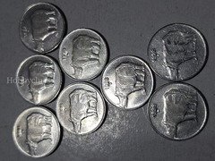 8 Coins of 25 PAISE 1998 Noida minted India