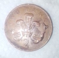 1991 British Two Pence Coin Featuring Queen Elizabeth II - Image 2