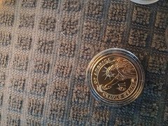 Set of Collectible Coins: US Quarter, US $1, and Liberia $10 - Image 2