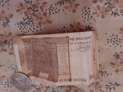 Indian 10 Rupee Banknote - Mahatma Gandhi & Konark Wheel - Collectible Currency - Image 2