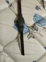 100 years old ladies watch in running condition hand turn daily is for sale @ Rs.10000. - Image 2