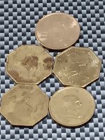 it's a lot of (5) mex collectors Collectable coins