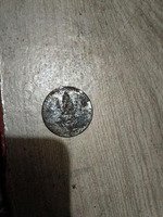 ye dhan lakshmi maa ka chitra wala coin hai kon sa year ka h malum nahi hai