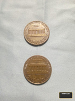 1982 US Lincoln Wheat Pennies - 2 Coins - Image 2