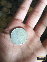 this is rare coin of harshvardhan time