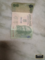 it's a 5 rupees with 786