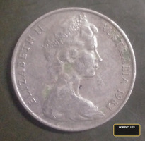 1982 Australian 10 Cents Coin Featuring Queen Elizabeth II - Image 2
