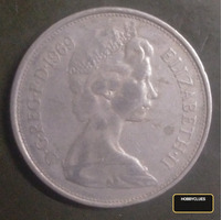 1969 British 10 Pence Coin - Image 2