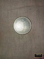 Vintage Indian Religious Coin with Deity Engravings - Image 2