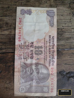Vintage Indian 10 Rupees Banknote
