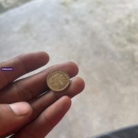 Chile 5 Pesos Coin with National Coat of Arms