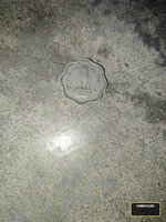 India 10 Paise Coin 1965, Scalloped Edge Collectible - Image 2