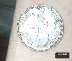 1989 Nepal 25 Paisa Old Coin with Cow Design